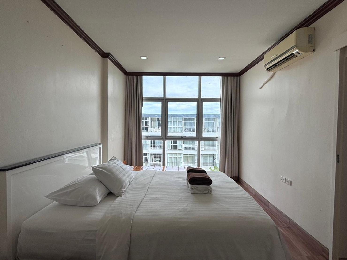 At Sea Condotel Ban Ko Kwang Bagian luar foto